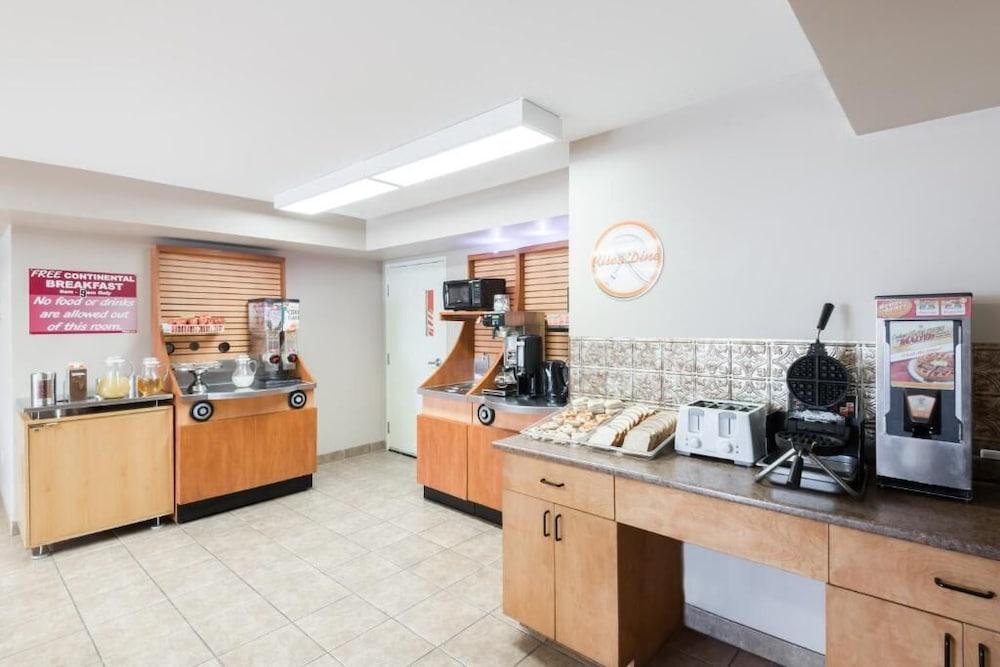 London Travel Inn Екстер'єр фото